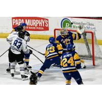 Saskatoon Blades battle the Wenatchee Wild