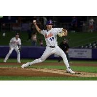 Syracuse Mets' Brandon Sproat on the mound