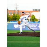 Brandon Leibrandt pitching with the High Point Rockers