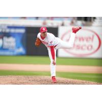 Chicago Dogs LHP Kevin Marnon