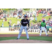 Sioux City Explorers pitcher Kyle Marman
